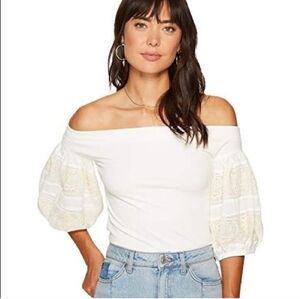 Free People Elegant Off-Shoulder White Top with Lace Sleeves